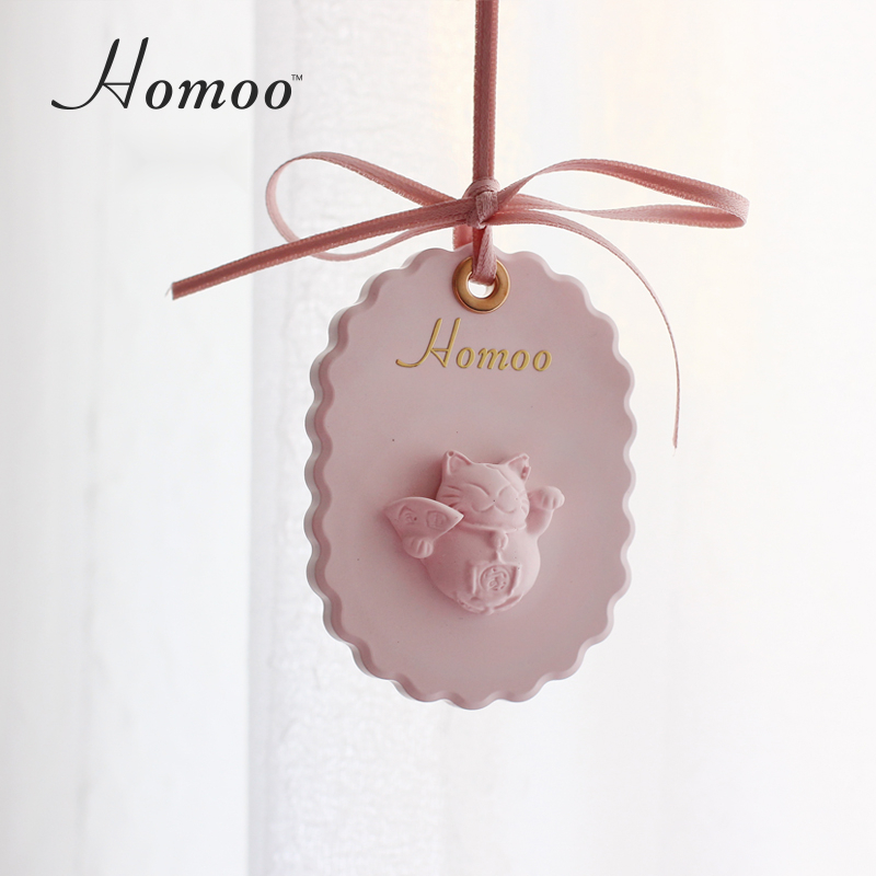 Homeo Wealth Cat Expanding Fragrance Stone Car Rearview Mirror Good Luck Jewelry Indoor Wardrobe Hanger Creative_autovado.com