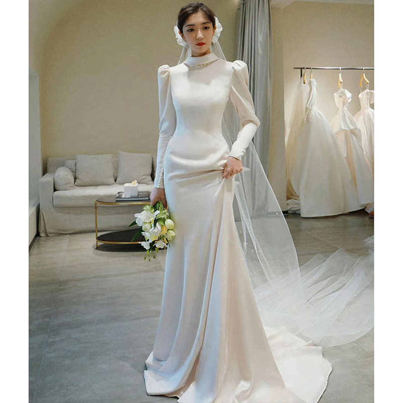 women's light wedding dress, simple slim fit, slim satin evening dress, long sleeves, backless, welcome yarn with small tail_autovado.com