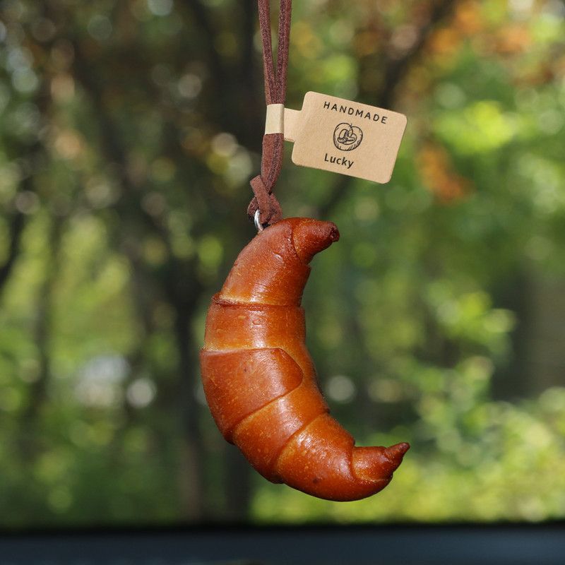 Handmade alkaline bread car pendants rearview mirror pendants creative personality car ornaments_autovado.com