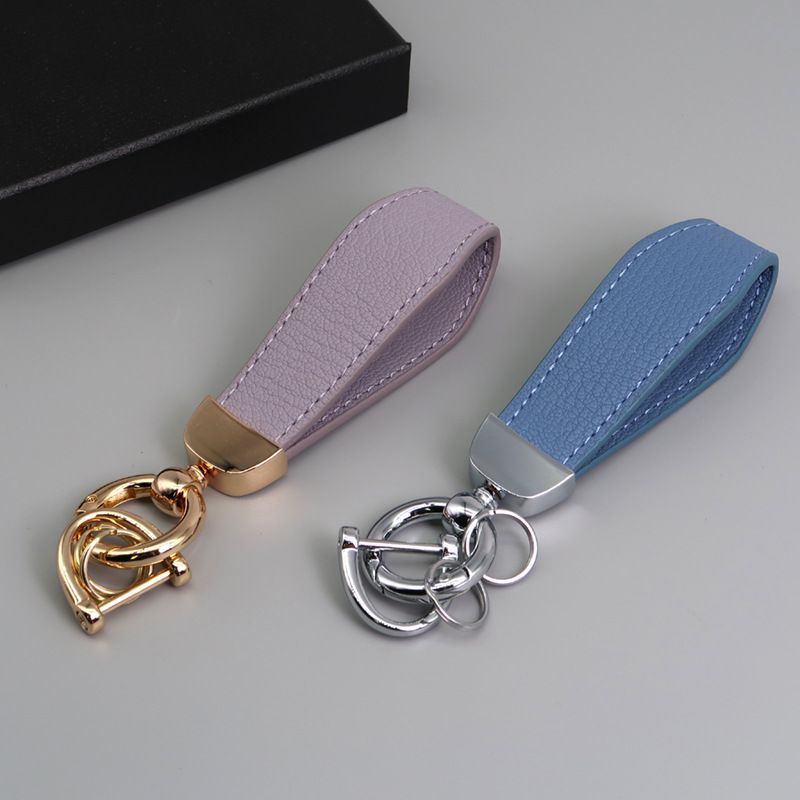 Hot Selling High Quality Fashion Lamb Pattern Car Keychain Simple Anti Lost Trendy Metal Leather Keychain_autovado.com