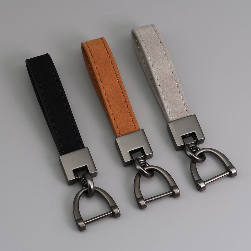 Men's Waist Hanging Creative Can Pressure Anti-loss Pendant Turn Fur Car Key Chain_autovado.com