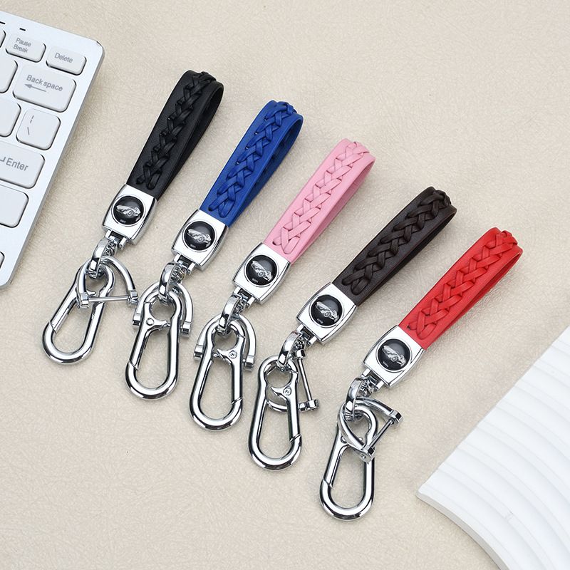 Lambskin Braided Car Keychain Hand Woven Rope Couple Keychain Car Metal Keychain_autovado.com