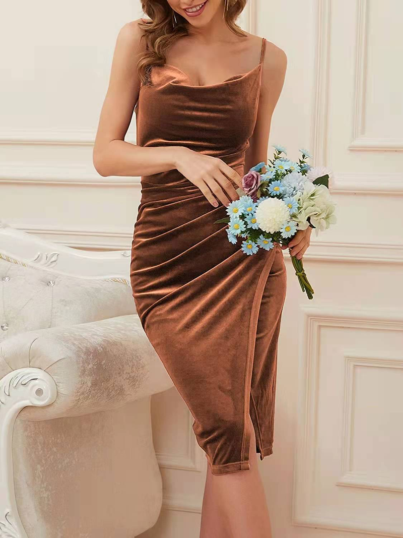 Women's temperament slit pleated velvet halter dress evening dress woman_autovado.com