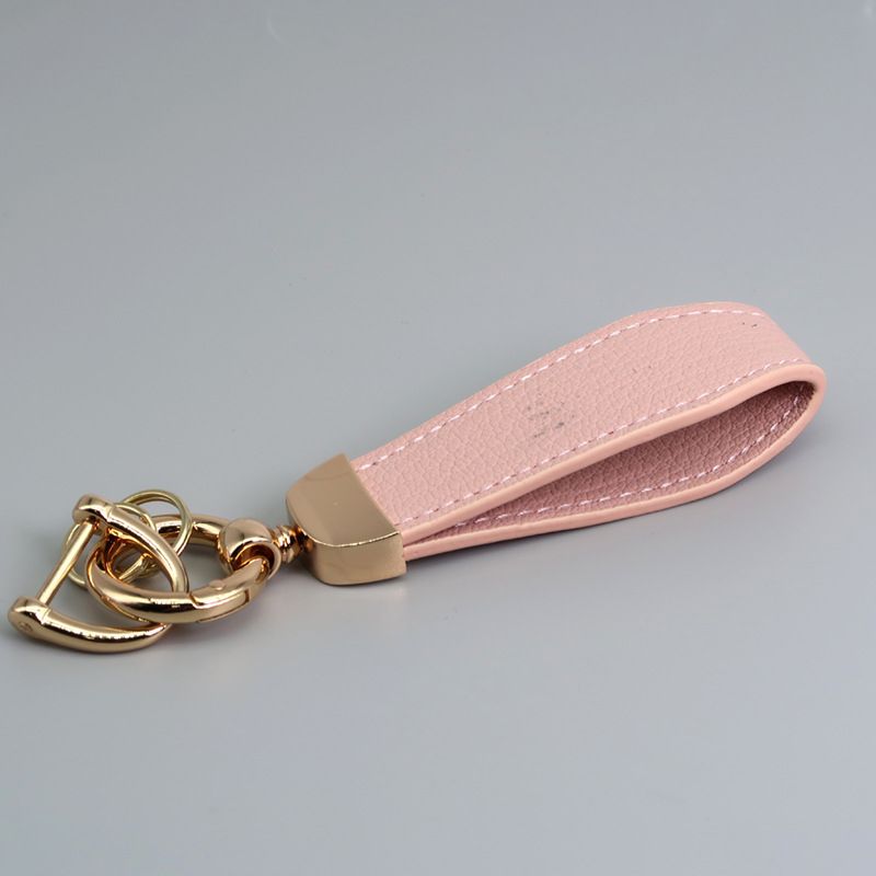 Hot Selling High Quality Fashion Lamb Pattern Car Keychain Simple Anti Lost Trendy Metal Leather Keychain_autovado.com
