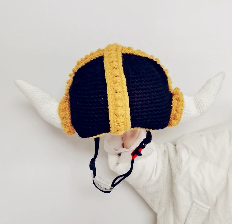 Skiing dirty braid helmet set, internet celebrity same style funny hat, knitted wig headband, hip-hop personality mask_autovado.com