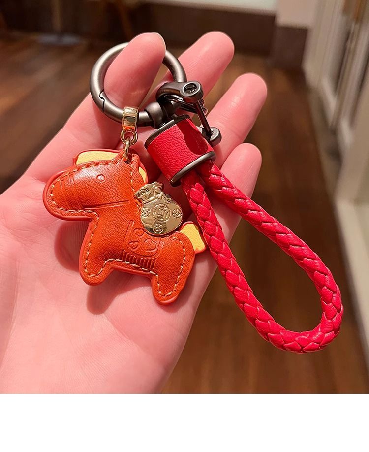 Key Chain Creative Personality Exquisite Male And Female Couple Pendant_autovado.com