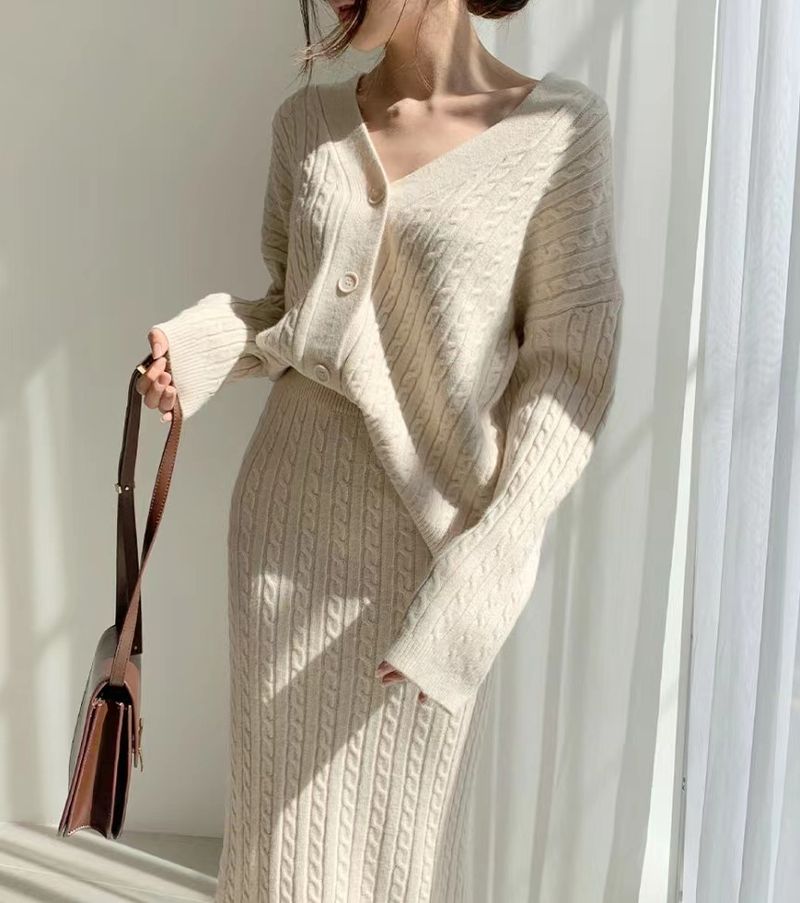 Women's Clothing elegant V-neck linen pattern knitted cardigan sweater + high waist sheath skirt_autovado.com