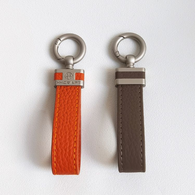 Car Keychain Ladies Fashion Personality High End Leather Keychain Car Key Pendant Men's Key Ring_autovado.com