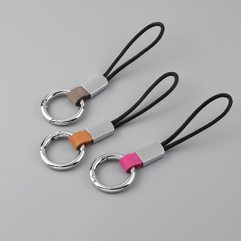 Key Pendant Simple Cowhide Key Chain Automotive Key Chain_autovado.com