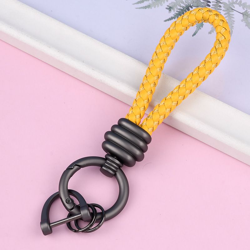 Braided Leather Rope Car Keychain Business Horseshoe Buckle Key Accessories Creative Bag Keychain Metal Pendant_autovado.com