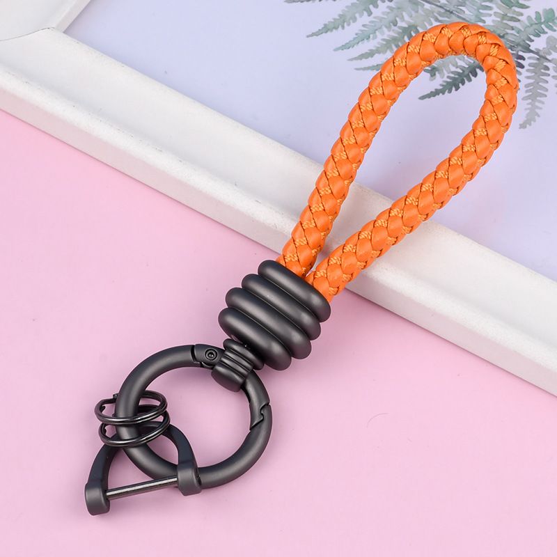 Braided Leather Rope Car Keychain Business Horseshoe Buckle Key Accessories Creative Bag Keychain Metal Pendant_autovado.com