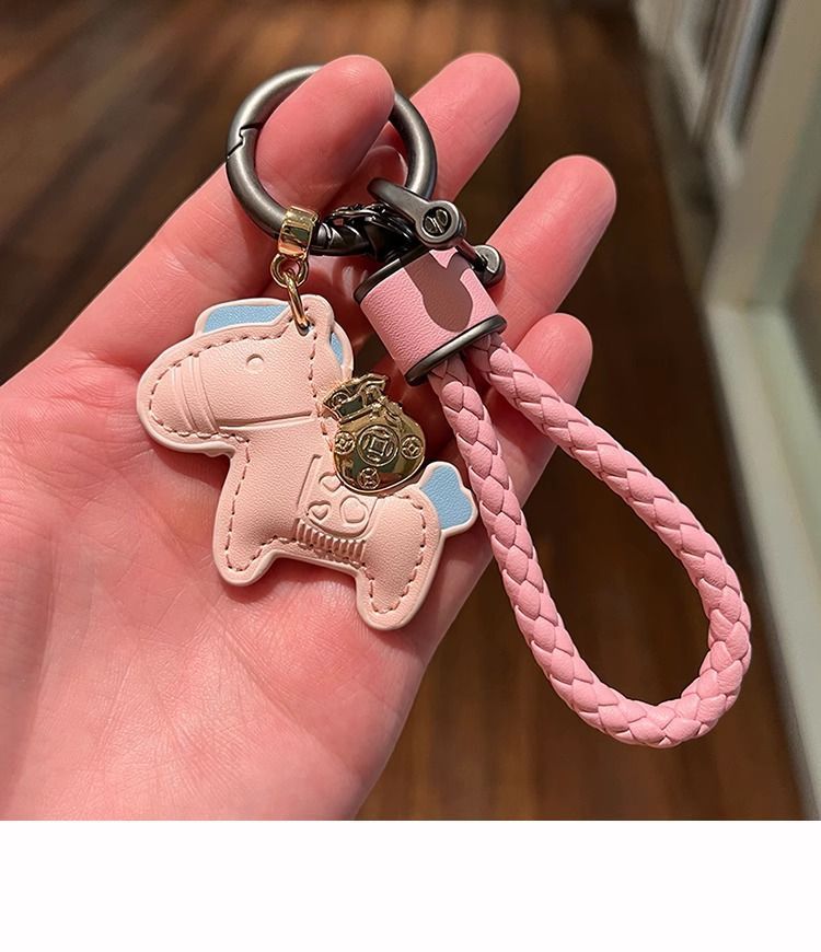 Key Chain Creative Personality Exquisite Male And Female Couple Pendant_autovado.com