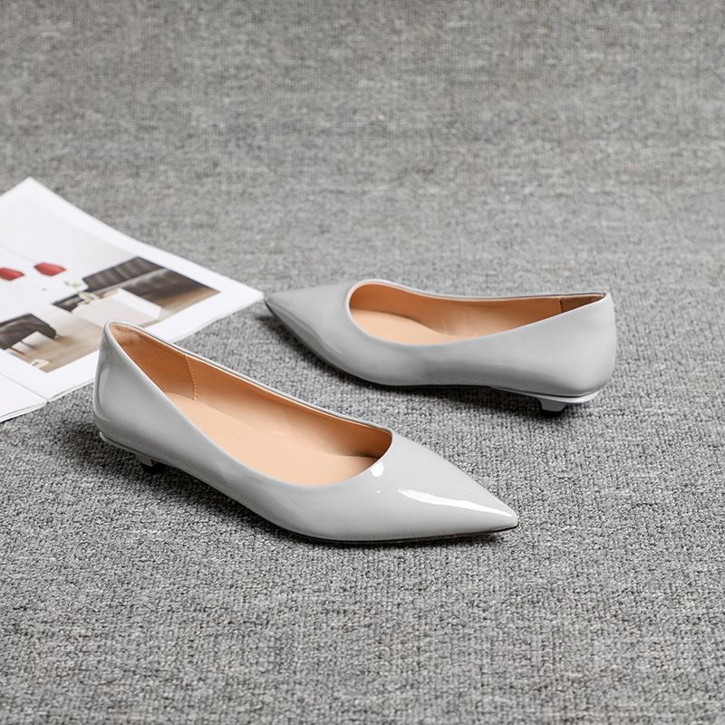 Spring new commuter style pointed head medium low heel single shoes women's thin heel patent leather work shoes women's black_autovado.com