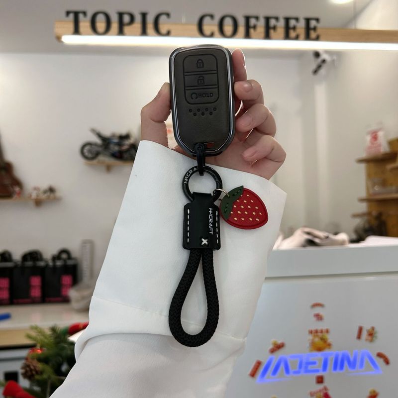 Genuine Cowhide Braided Rope Keychain Pendant High Quality Car Keychain Ring Men And Women Hand Rope School Bag Pendant_autovado.com