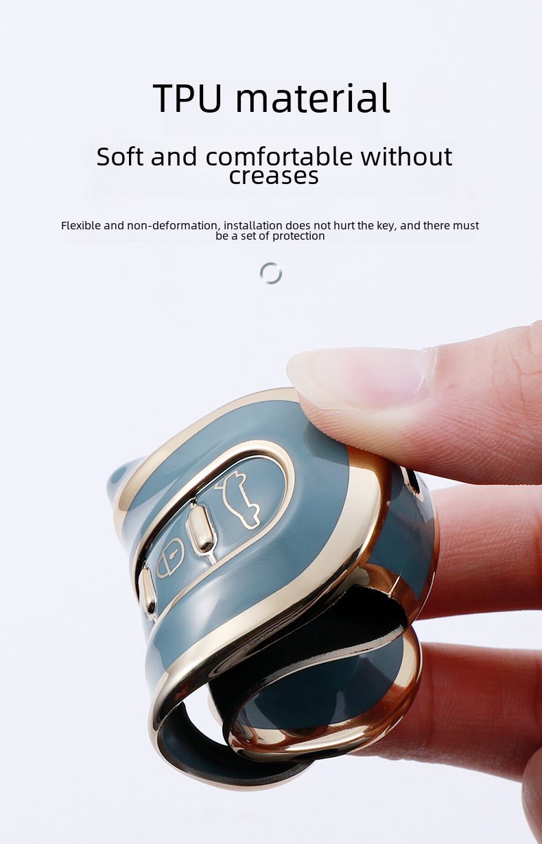 Applicable 3-key Fiat folding key case 500 Boyue Bravo Feixiang Iveco golden edge car key case_autovado.com